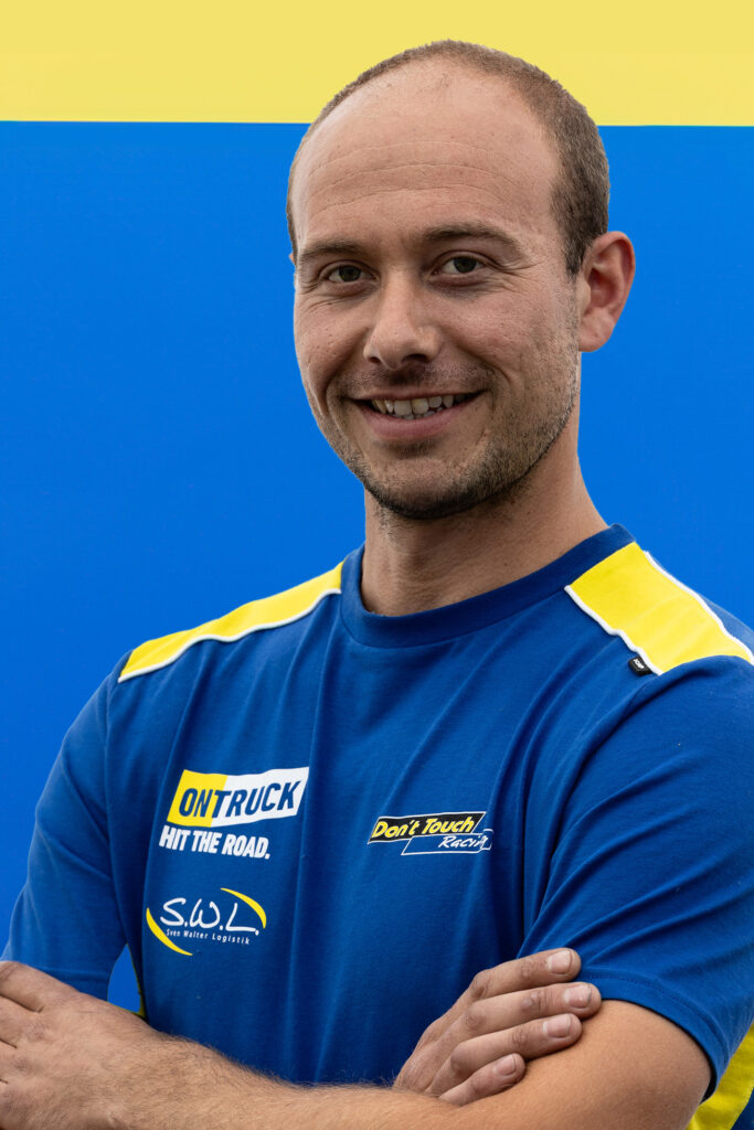 joe-cundle-dont-touch-racing